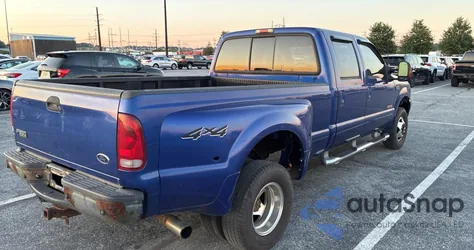 2003 Ford F350 Super Duty из США, поврежденный, VIN 1FTWW33P23EC02154